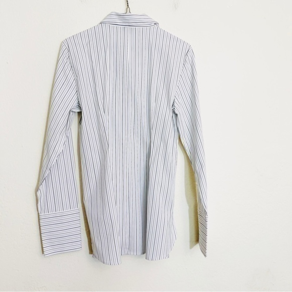 NWT Ann Taylor Factory Long Sleeve Button Shirt Size Medium Color Blue/White - Picture 2 of 6